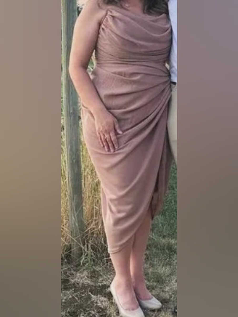 PrettyLittleThing Strapless Ruched Midi Dress in Mauve